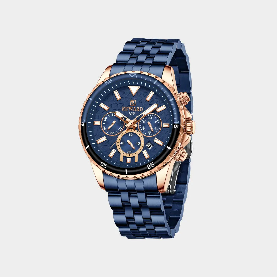 Relógio casual masculino azul Reward VIP Essence 45mm com bisel canelado com vista semi lateral do modelo