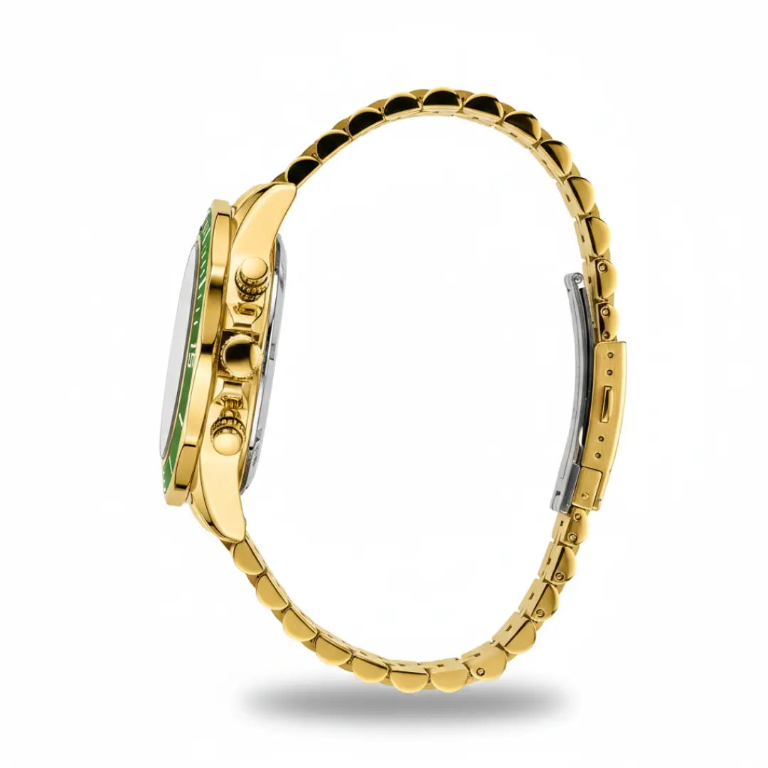 Vista lateral do relógio casual masculino dourado Atlas 44 mm, destacando a espessura da caixa e o acabamento em aço