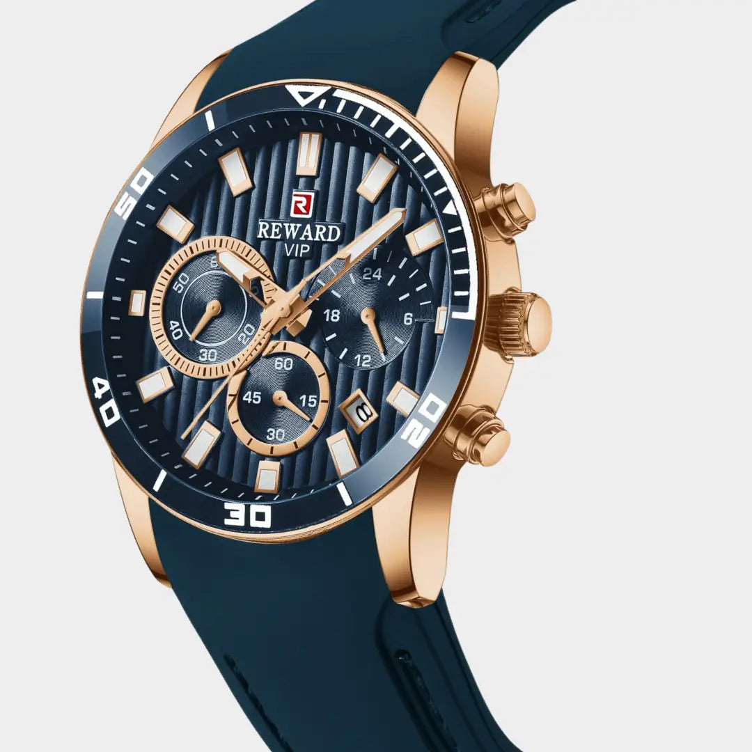 Relógio esportivo masculino azul e dourado Reward VIP Aurion Sport com pulseira de borracha e cronógrafo visto em ângulo de 3/4