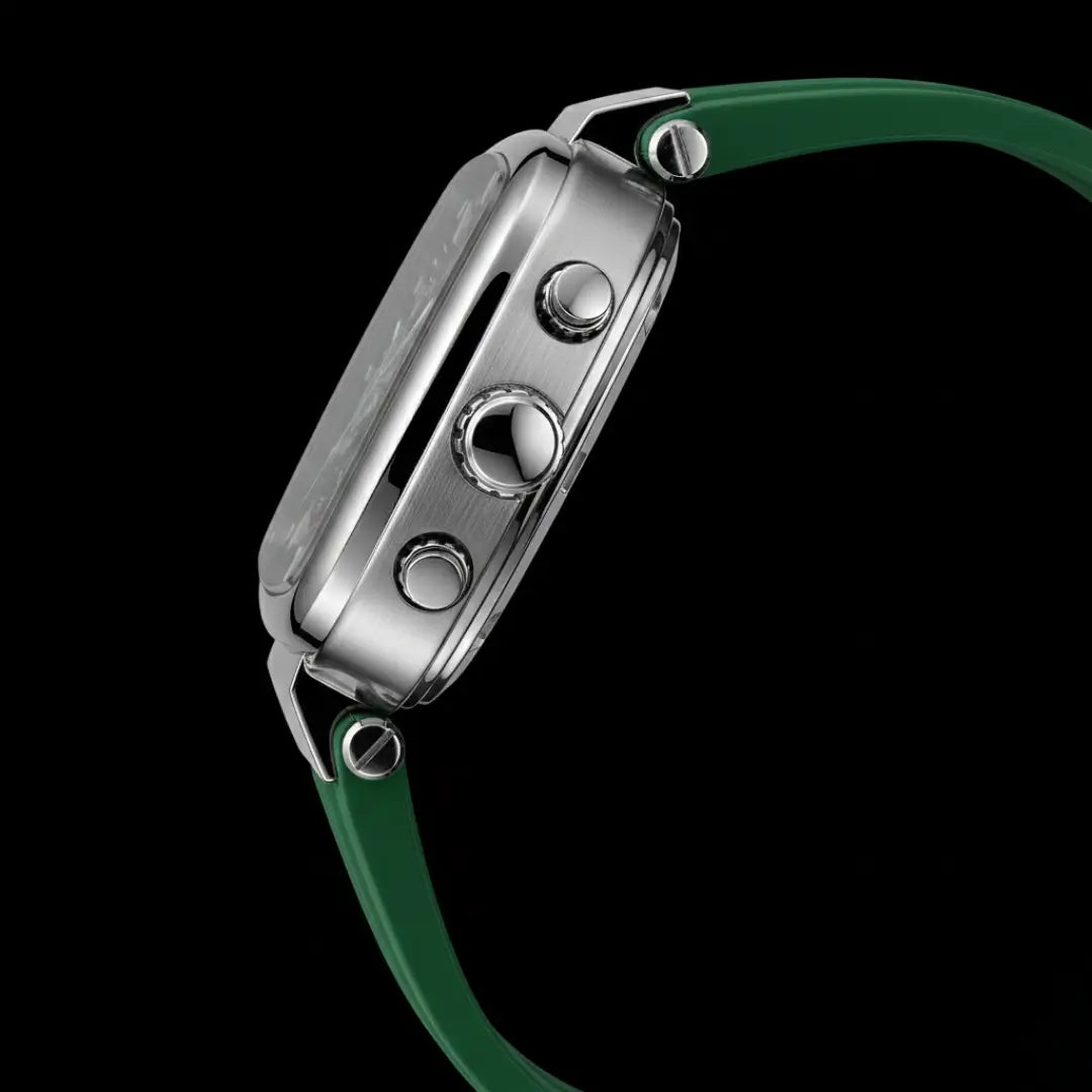 Relógio quadrado masculino esportivo Monaco 44mm com vista lateral da caixa