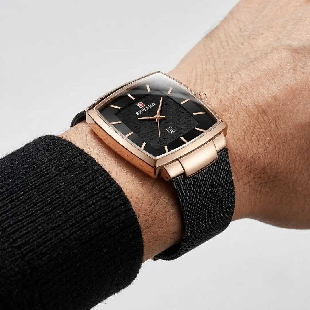 Relógio quadrado masculino preto com caixa rose gold Reward VIP Monaco Date 37mm com vista no pulso
