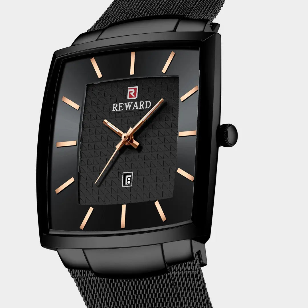 Relógio quadrado masculino preto social de perfil clássico Monaco Date 37mm com vista de ângulo 3/4