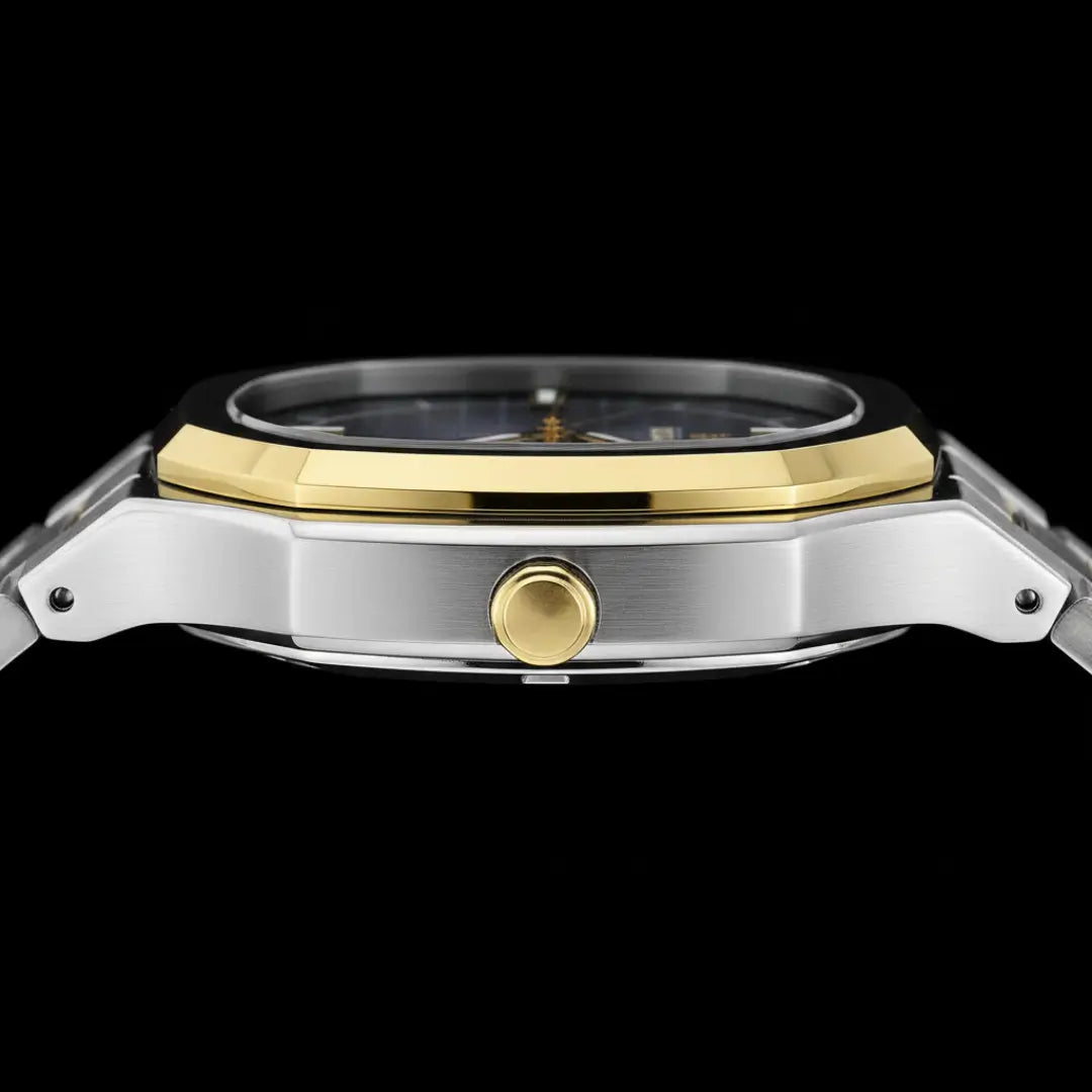 Relógio social masculino visto da lateral da caixa