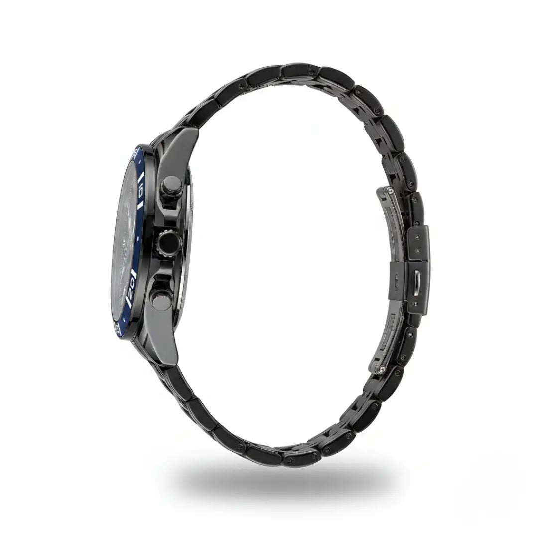 Relógio casual masculino preto com detalhes em azul Reward VIP Essence 44mm visto lateral completa