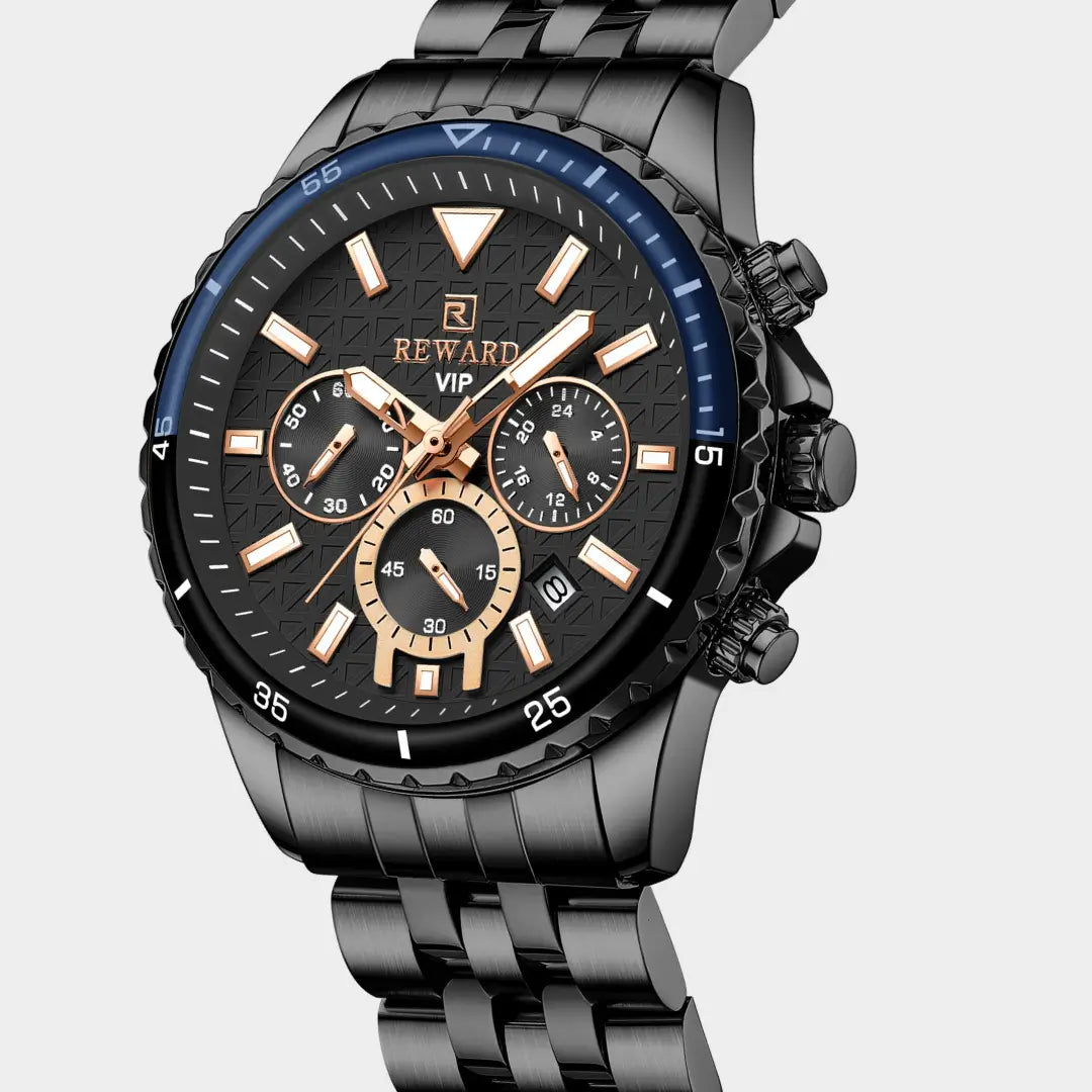 Relógio casual masculino preto com bisel canelado Reward VIP Essence 45mm com vista em ângulo de 3/4