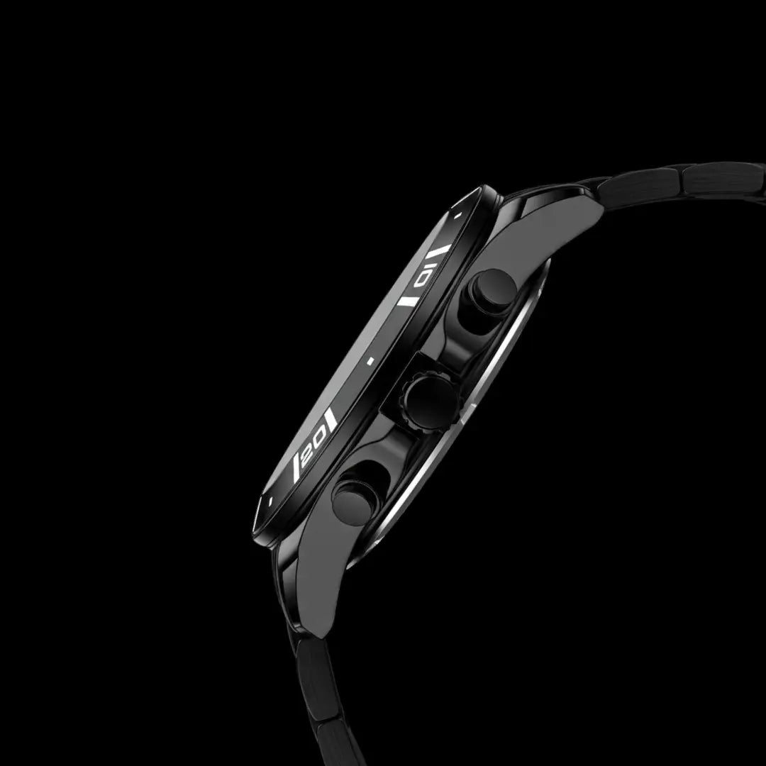 Relógio casual masculino preto com detalhes em ouro rosa Reward VIP Essence 44mm  visto da lateral da caixa