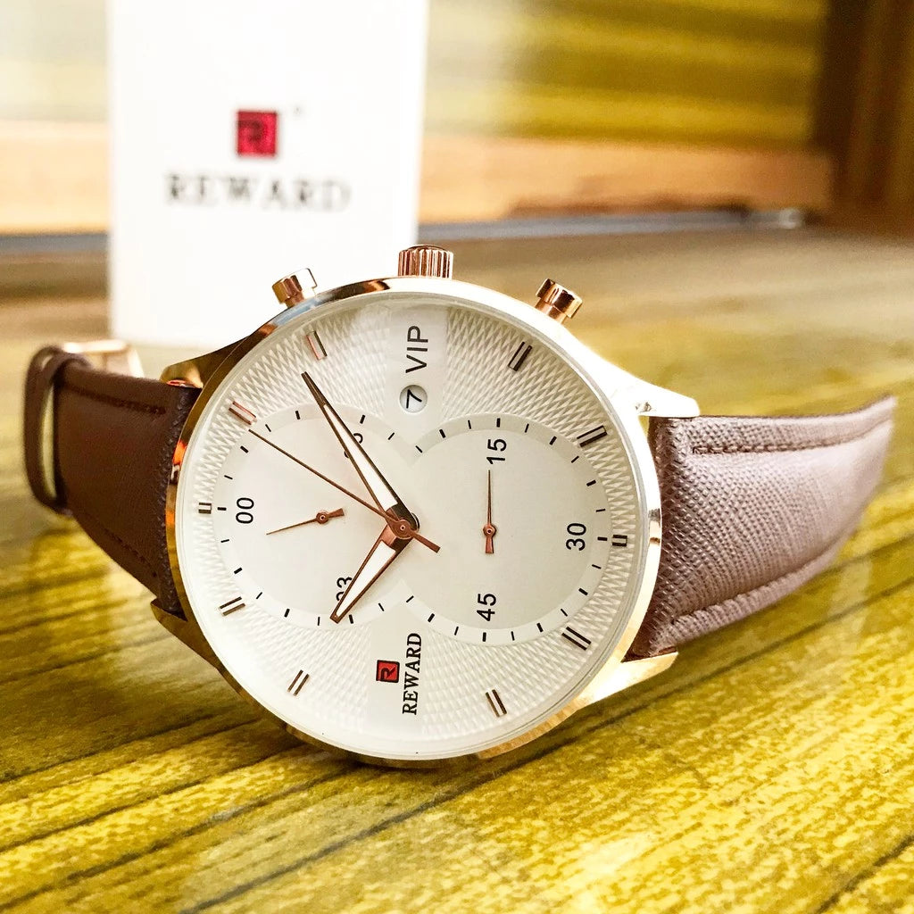 Relógio de couro masculino Reward VIP Linear em vista completa, exibindo caixa metálica, mostrador minimalista e pulseira elegante com acabamento premium