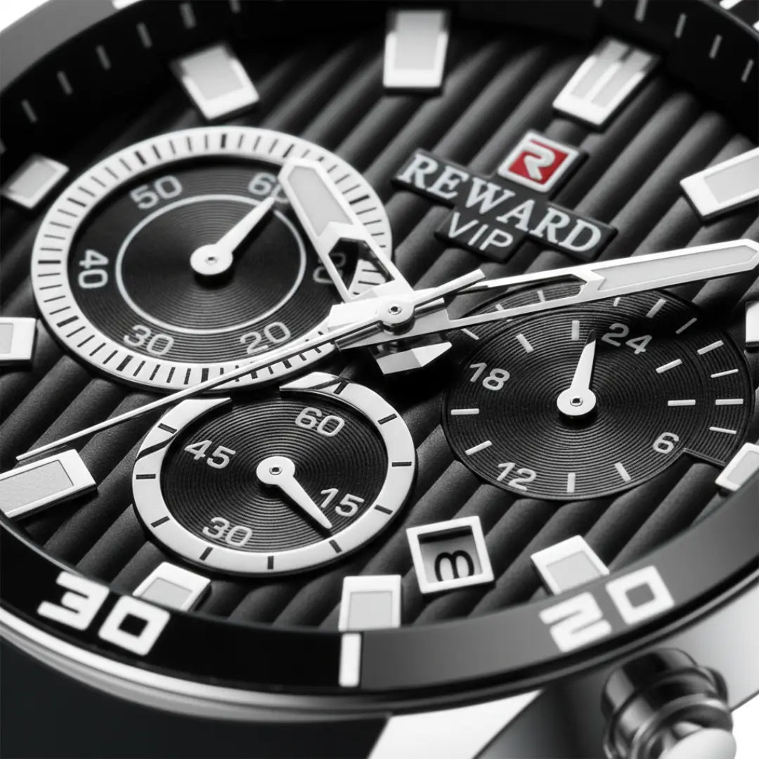 Relógio esportivo masculino preto com pulseira de borracha e cronógrafo Reward VIP Aurion Sport 44mm vista close up no mostrador