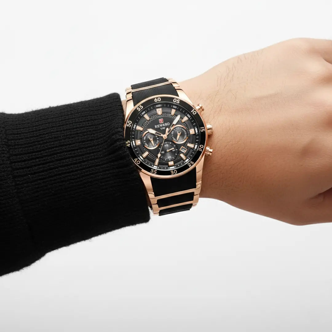 Relógio esportivo masculino Cronos Rose Gold Reward VIP no pulso, com destaque para o mostrador e a caixa