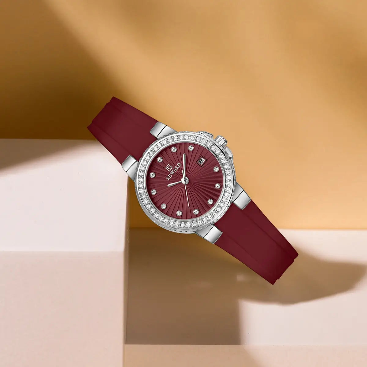Relógio feminino pequeno Reward VIP Éclat Marsala com design elegante e sofisticado