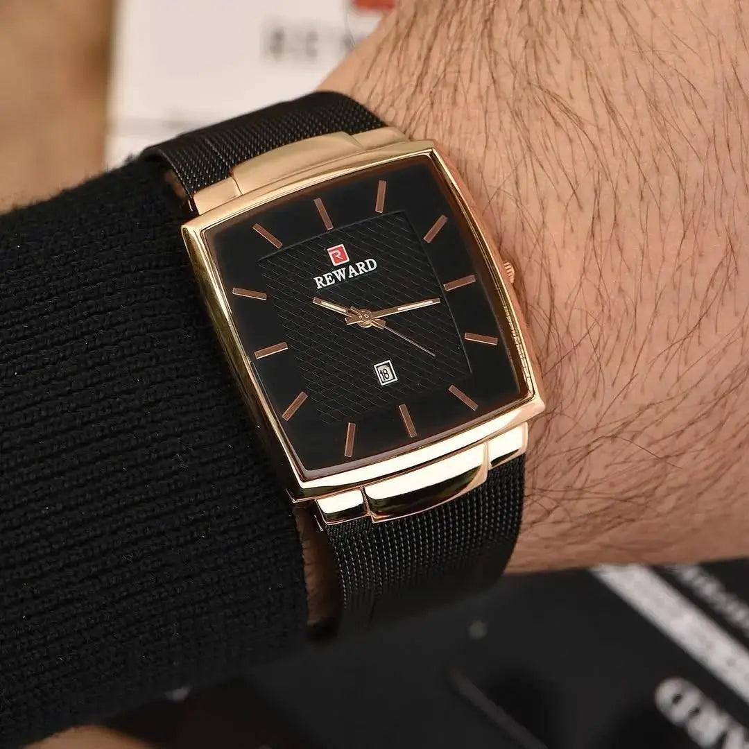 Relógio masculino preto com caixa bronze Reward VIP Monaco Date no pulso, com visual imponente e acabamento sofisticado