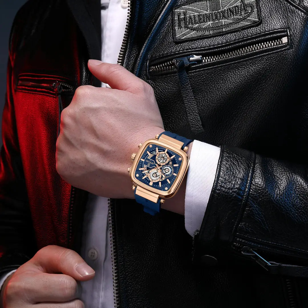 Relógio masculino quadrado azul Reward VIP Monaco Sport usado no pulso, com caixa robusta e mostrador azul vibrante com detalhes rose