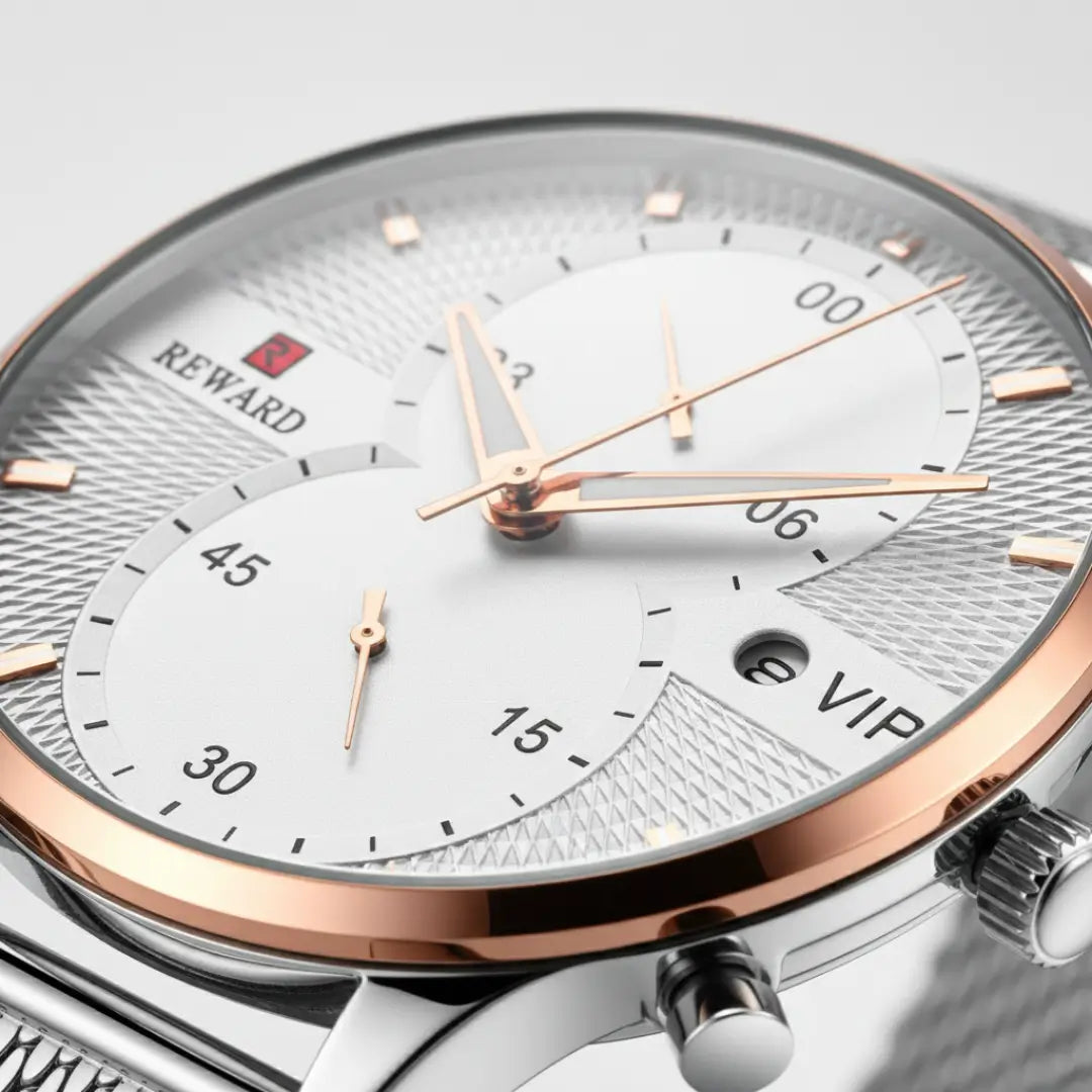 Detalhe do cristal do relógio minimalista masculino Linéar prata 45 mm