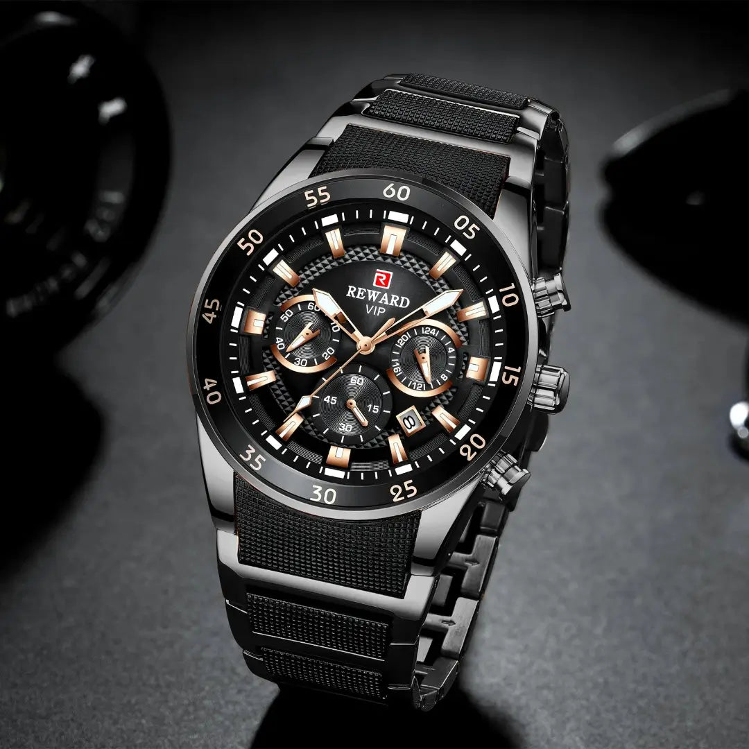 Vista de cima do relógio masculino preto Reward VIP Cronos Sport, destacando o mostrador esportivo, pulseira robusta e acabamento de alto padrão