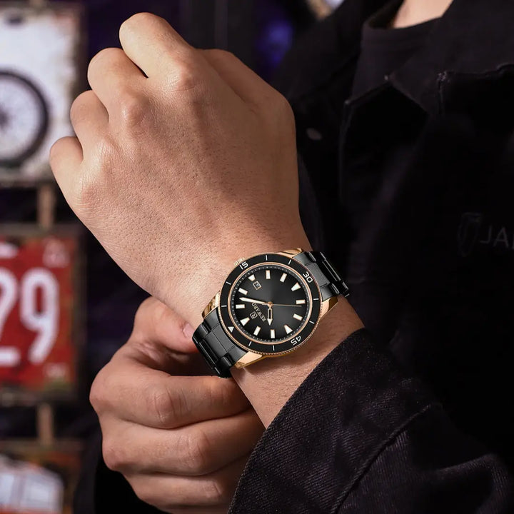 Relógio Masculino dourado e preto reward vip heritage com movimento quartzo seiko - no pulso